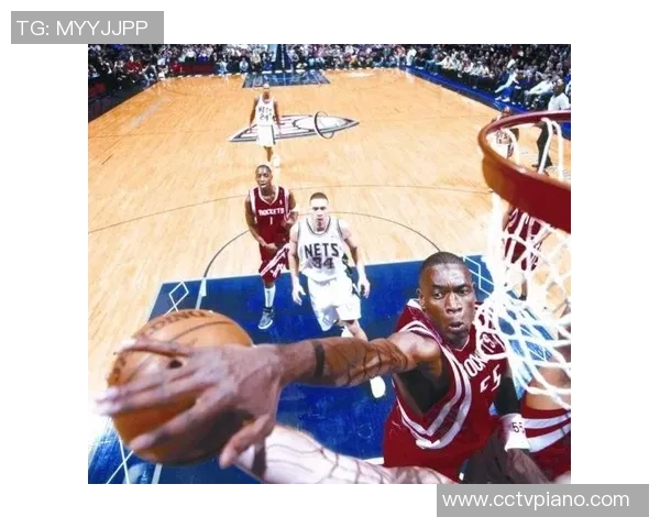 足球明星亲历姚明篮球场上的风采与技巧探秘